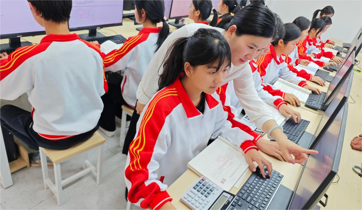 大数据与会计（财务管理、数据分析、金融理财）