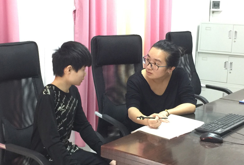 志智双扶  培养技能助脱贫