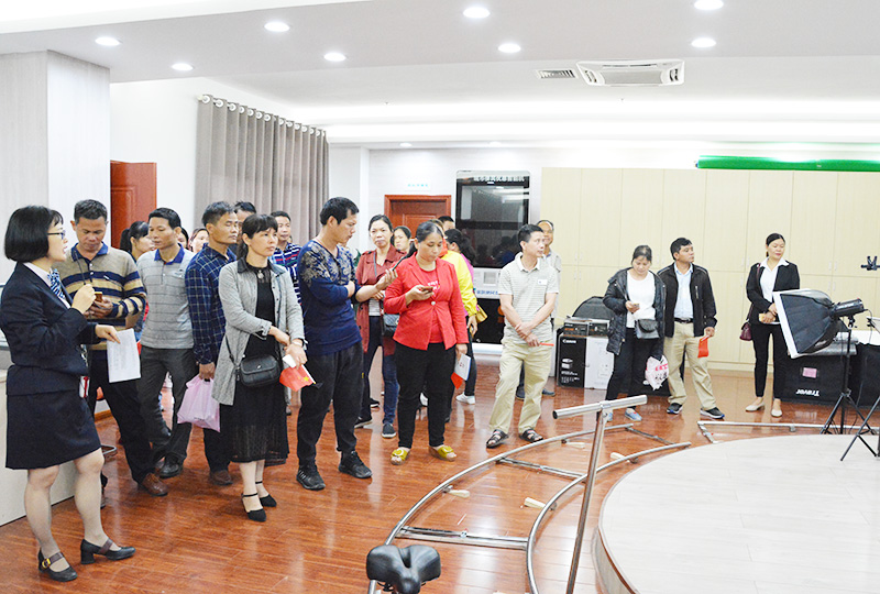 同心同向齐抓共管，持之以恒全力攻坚